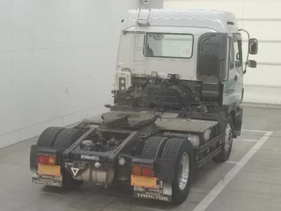 Isuzu TRUCK
