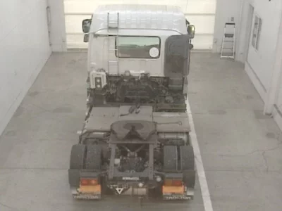 Isuzu TRUCK