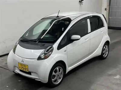 Mitsubishi I
