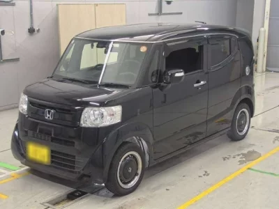 Honda N BOX SLASH