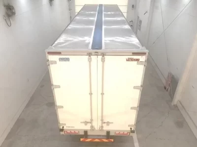 Isuzu TRUCK
