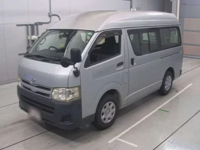 Toyota REGIUS ACE VAN
