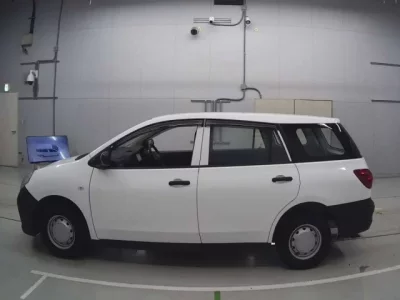 Nissan AD
