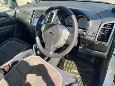 Nissan WINGROAD