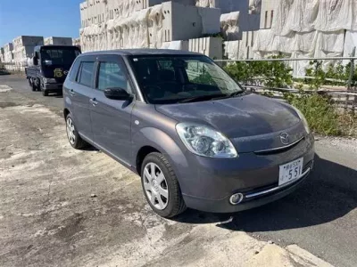 Mazda VERISA