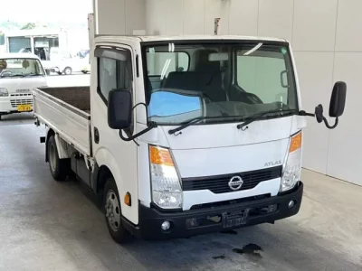 Nissan ATLAS