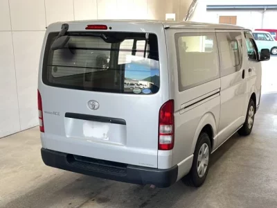 Toyota REGIUS ACE VAN