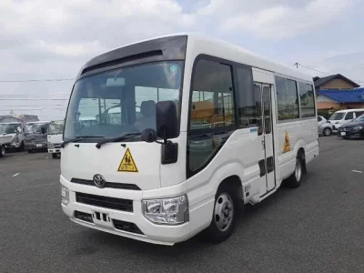 Toyota COASTER