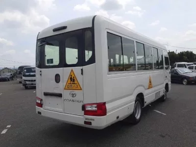 Toyota COASTER
