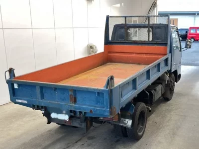 Mazda TITAN