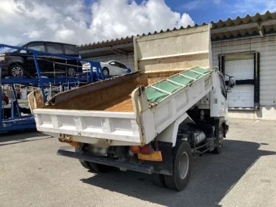 Mitsubishi FUSO FIGHTER