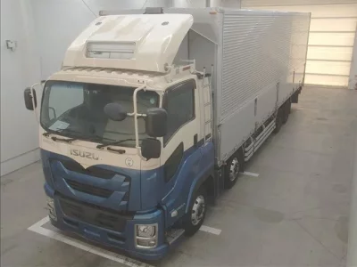 Isuzu TRUCK