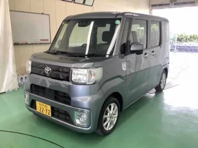 Toyota PIXIS MEGA