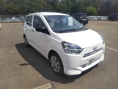Daihatsu MIRA E S