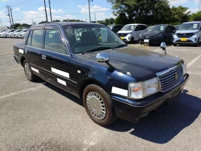 Toyota CROWN COMFORT