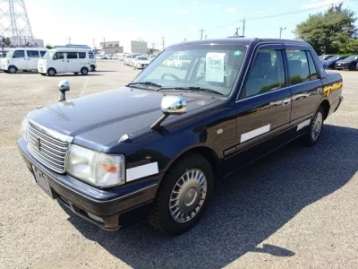 Toyota CROWN COMFORT