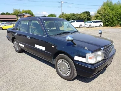 Toyota CROWN COMFORT