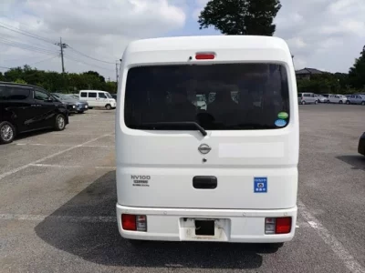 Nissan CLIPPER VAN