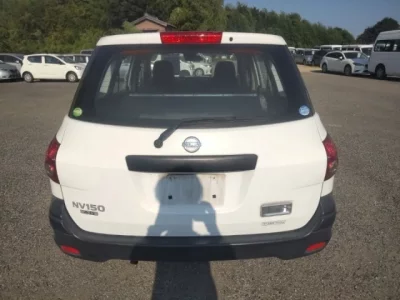 Nissan AD