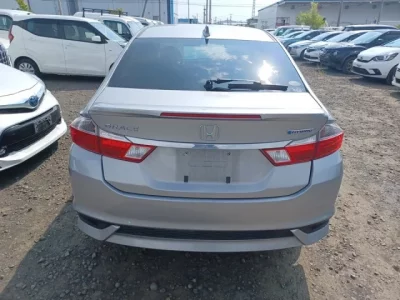 Honda GRACE