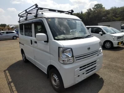 Nissan CLIPPER VAN