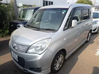Mitsubishi DELICA D2