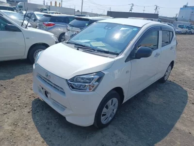 Daihatsu MIRA E S