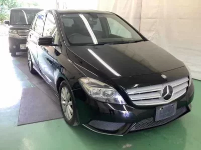 Mercedes-Benz B CLASS