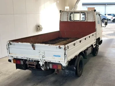 Mazda TITAN