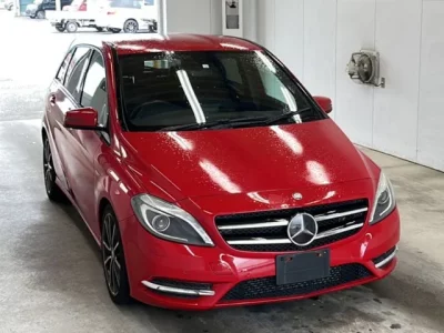 Mercedes-Benz B CLASS