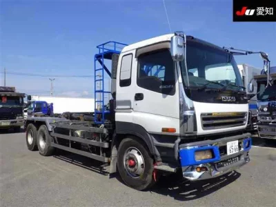 Isuzu GIGA