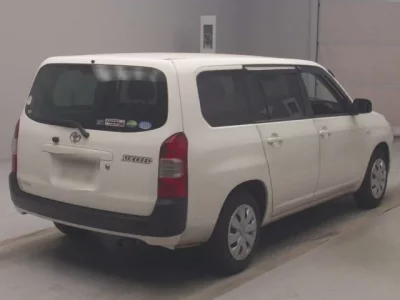 Toyota SUCCEED