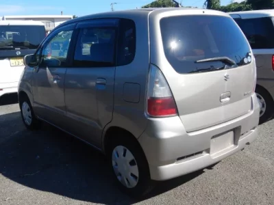 Suzuki MRWAGON
