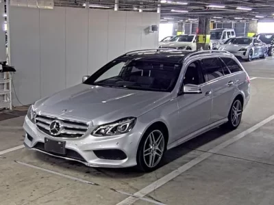 Mercedes-Benz E CLASS WAGON