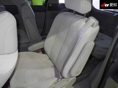 Toyota ESTIMA HYBRID