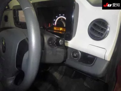 Suzuki MRWAGON