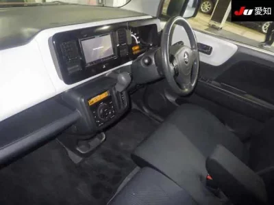 Suzuki MRWAGON