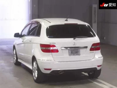 Mercedes-Benz B CLASS