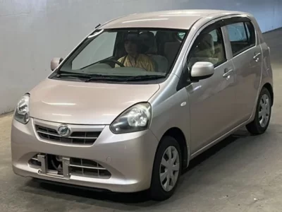 Daihatsu MIRA E S