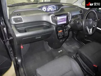 Mitsubishi DELICA D2