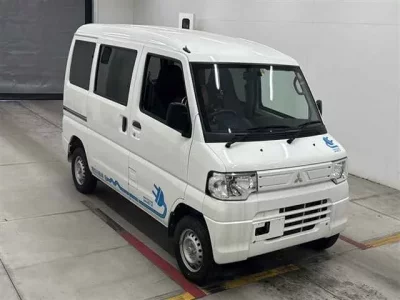 Mitsubishi MINICAB MIEV