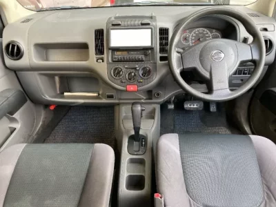 Nissan AD