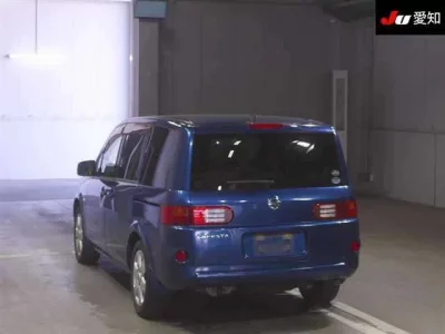 Nissan LAFESTA