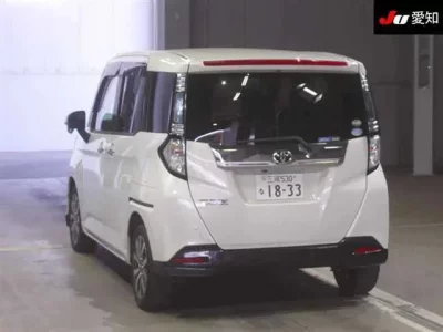 Toyota TANK
