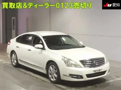 Nissan TEANA