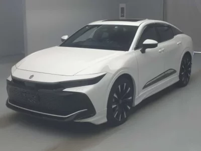 Toyota CROWN CROSSOVER