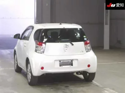 Toyota IQ