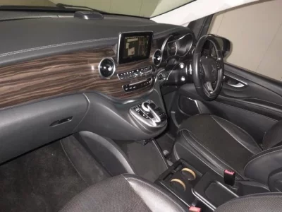Mercedes-Benz V CLASS