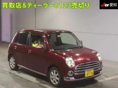 Daihatsu MIRA