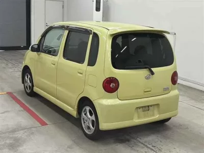 Daihatsu MOVE LATTE